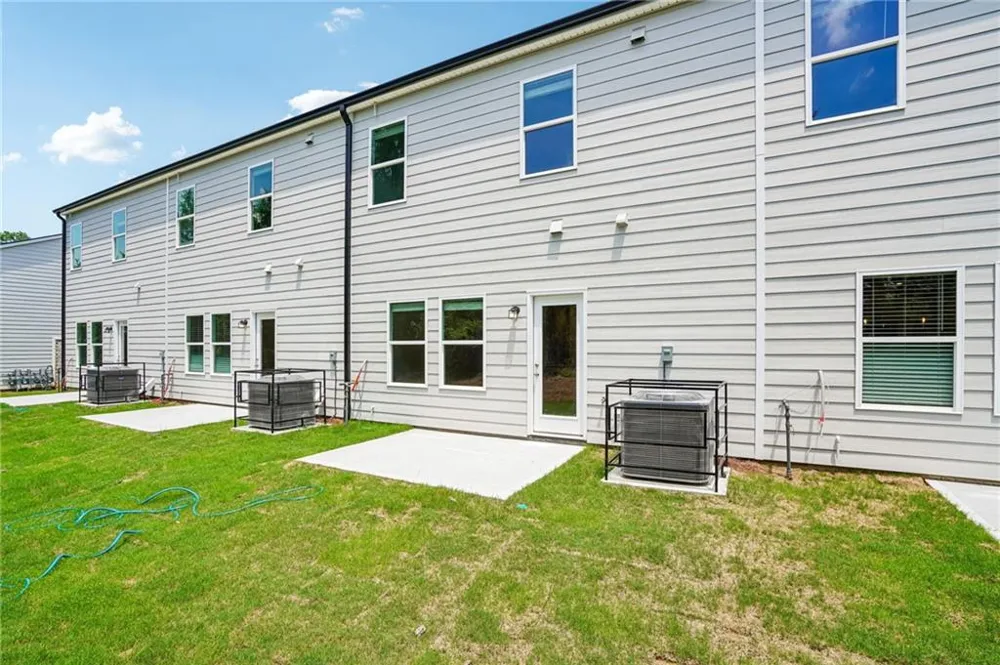 7838 Marie Way Fairburn, GA 30213