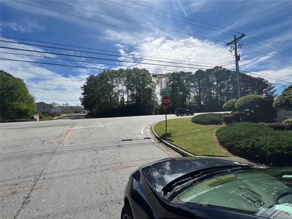 613 Midway Road Loganville, GA 30052