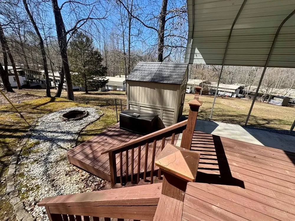 63 Peaceful Loop Chatsworth, GA 30705