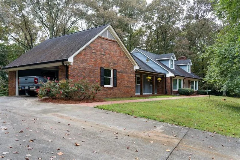 311 Herring Road NE Armuchee, GA 30105