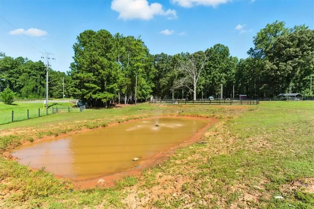 4990 Hill Road NW Acworth, GA 30101