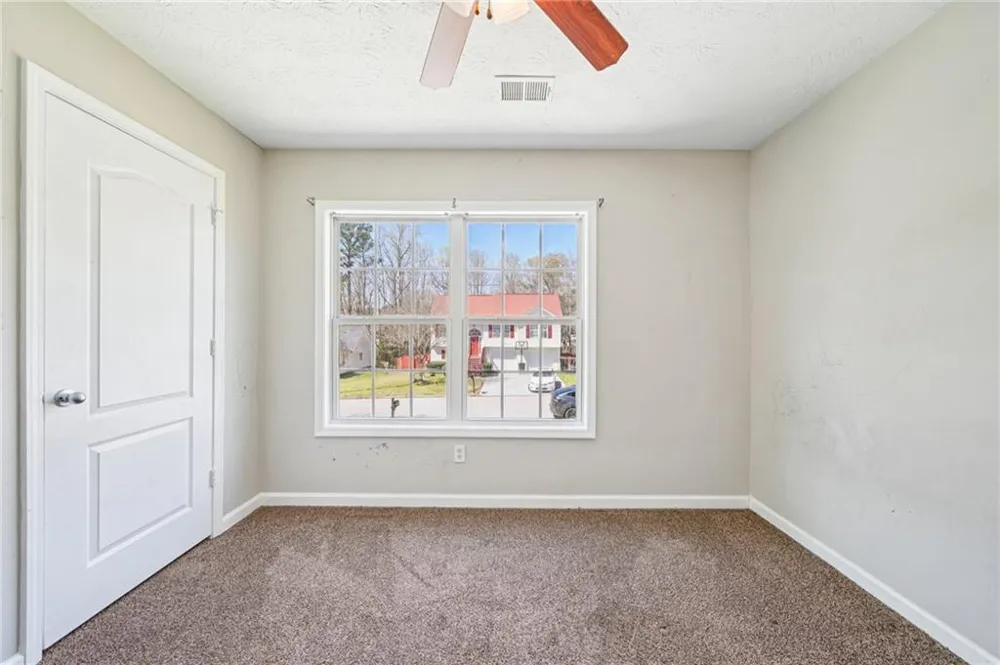 141 Longstreet Circle Oxford, GA 30054