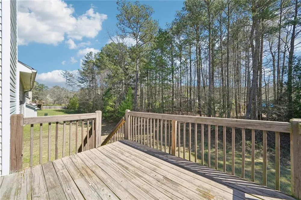 141 Longstreet Circle Oxford, GA 30054