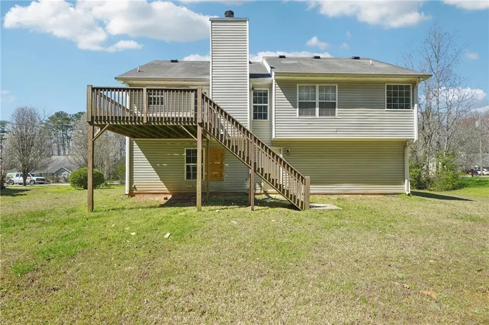 141 Longstreet Circle Oxford, GA 30054