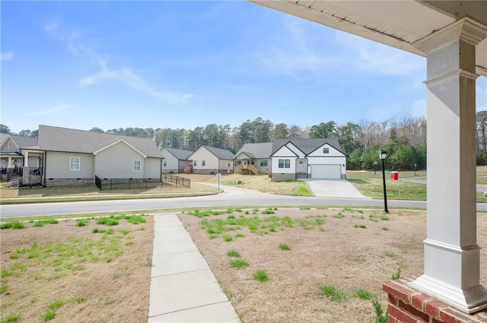 422 Coahulla Creek Drive Dalton, GA 30721