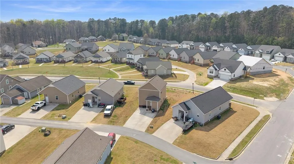 422 Coahulla Creek Drive Dalton, GA 30721