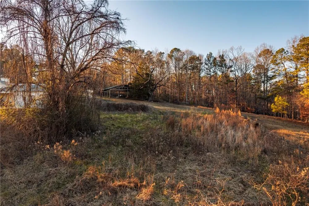 873 Long Road Ball Ground, GA 30107