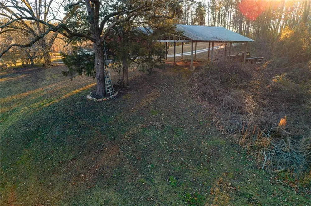 873 Long Road Ball Ground, GA 30107