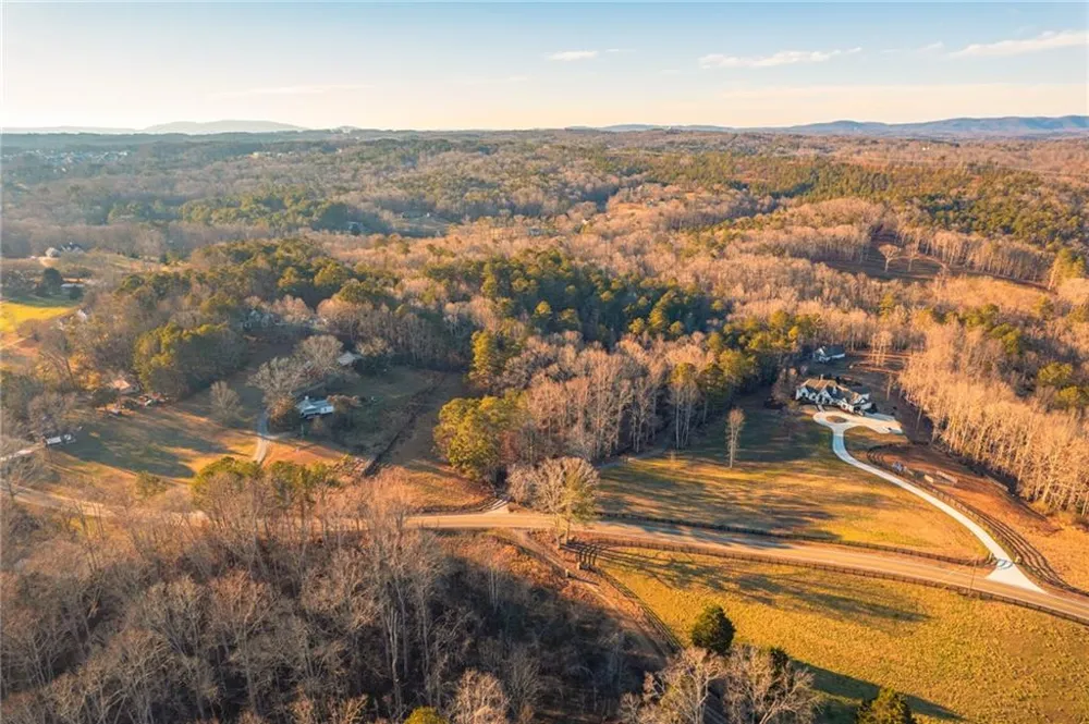 873 Long Road Ball Ground, GA 30107