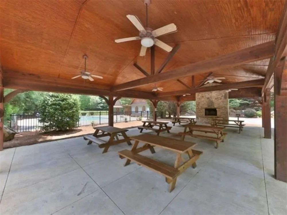 46 Somerset Lane Cartersville, GA 30121