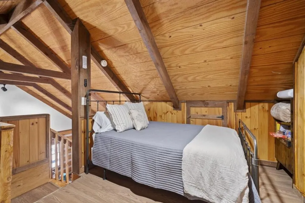 81 Cardinal Cove Big Canoe, GA 30143