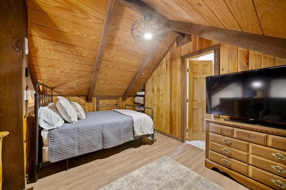 81 Cardinal Cove Big Canoe, GA 30143