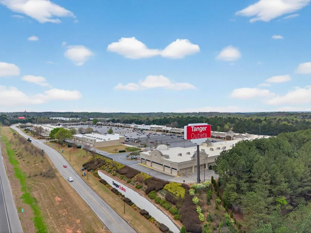 696 530 Madison Street Commerce, GA 30529
