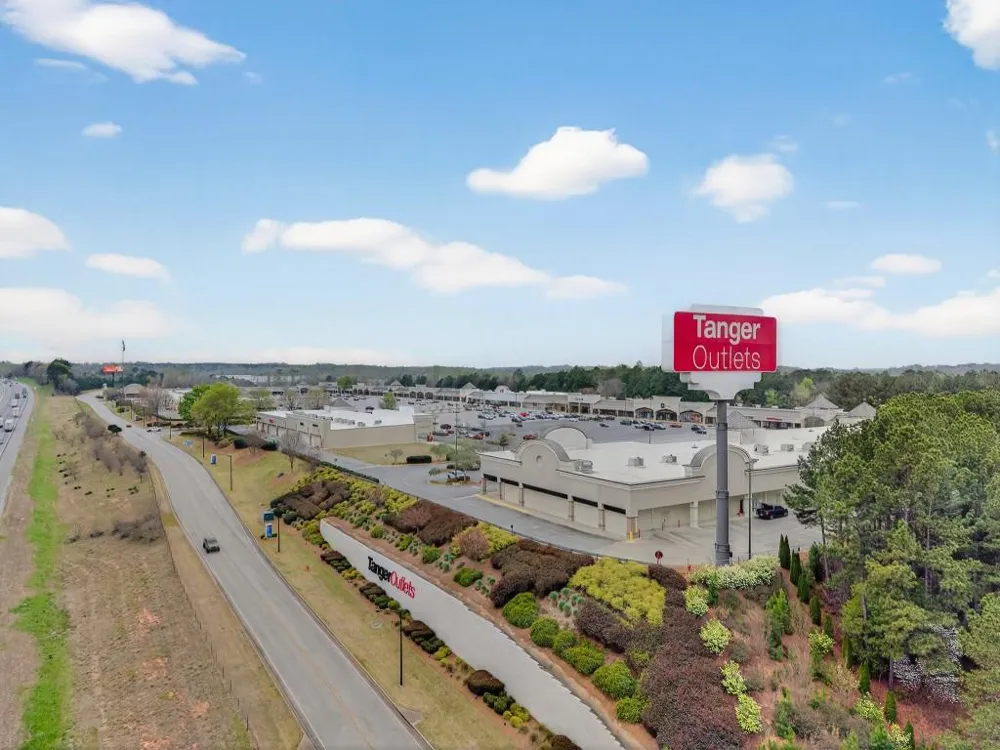 696 530 Madison Street Commerce, GA 30529