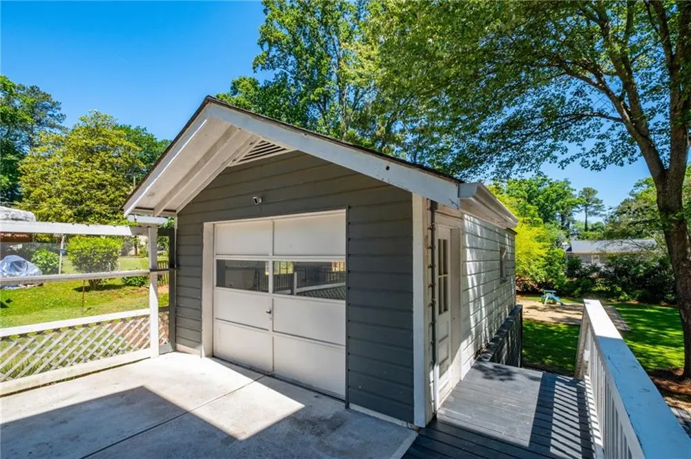 2260 Wallace Drive Chamblee, GA 30341