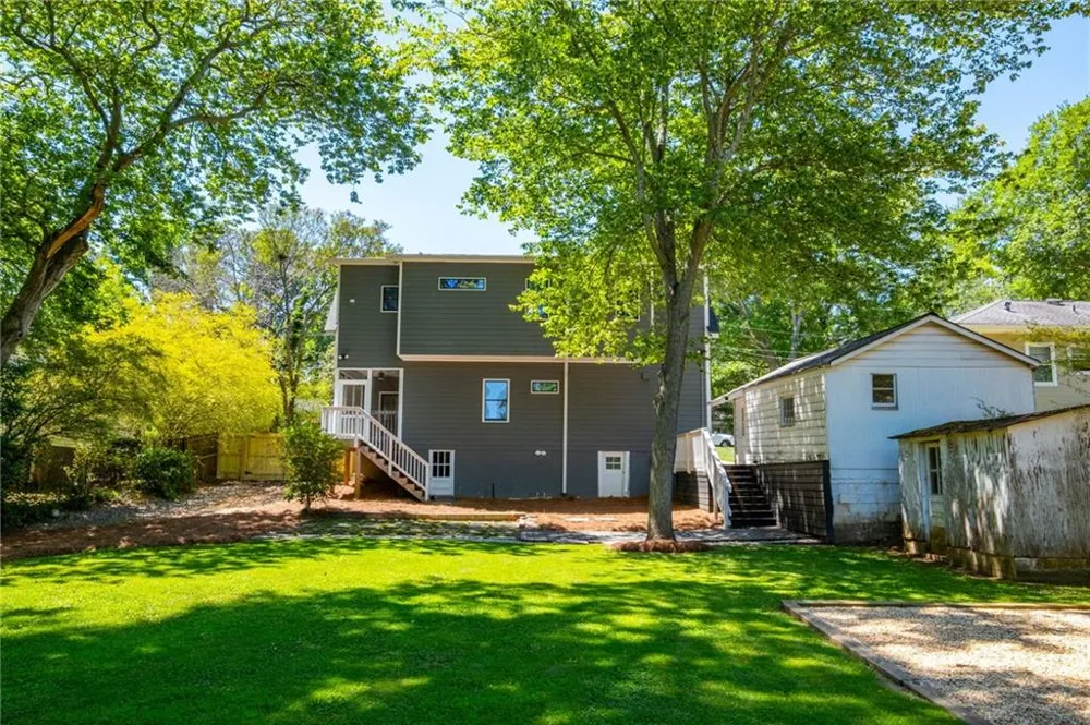 2260 Wallace Drive Chamblee, GA 30341