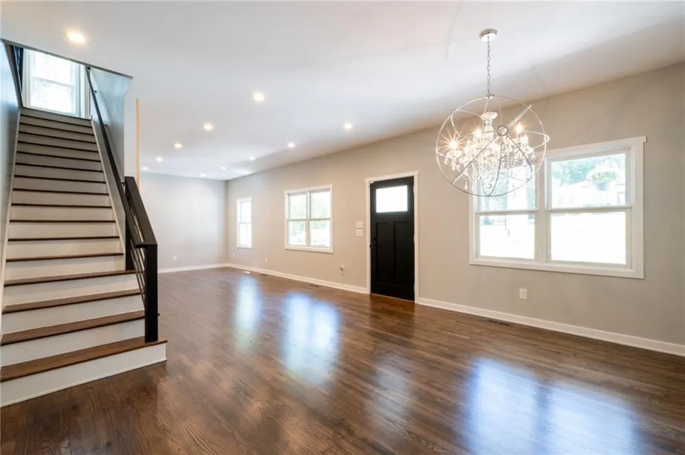 2260 Wallace Drive Chamblee, GA 30341