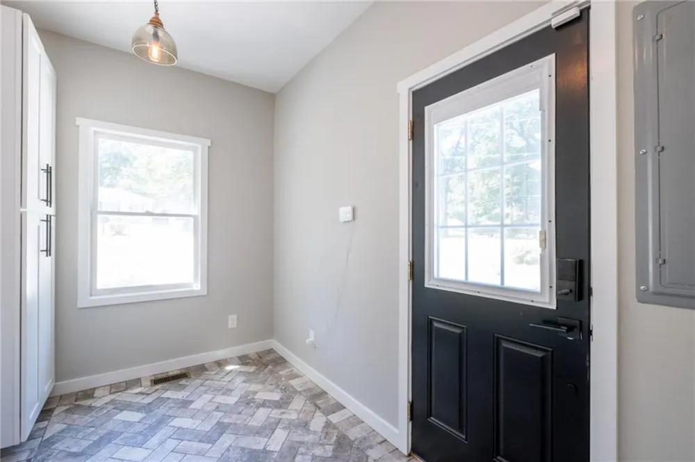 2260 Wallace Drive Chamblee, GA 30341