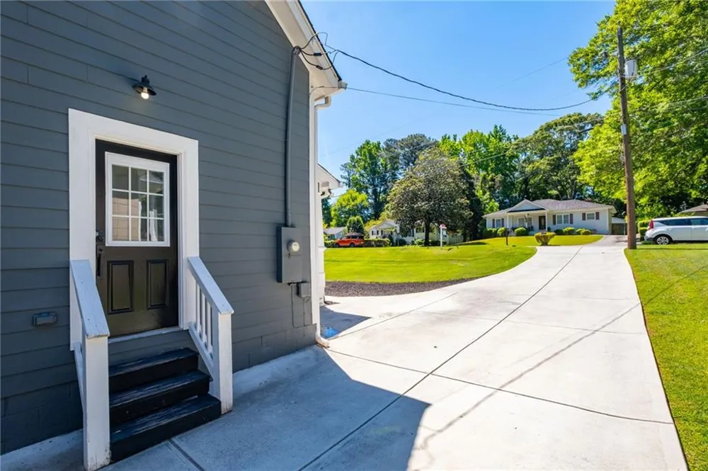 2260 Wallace Drive Chamblee, GA 30341