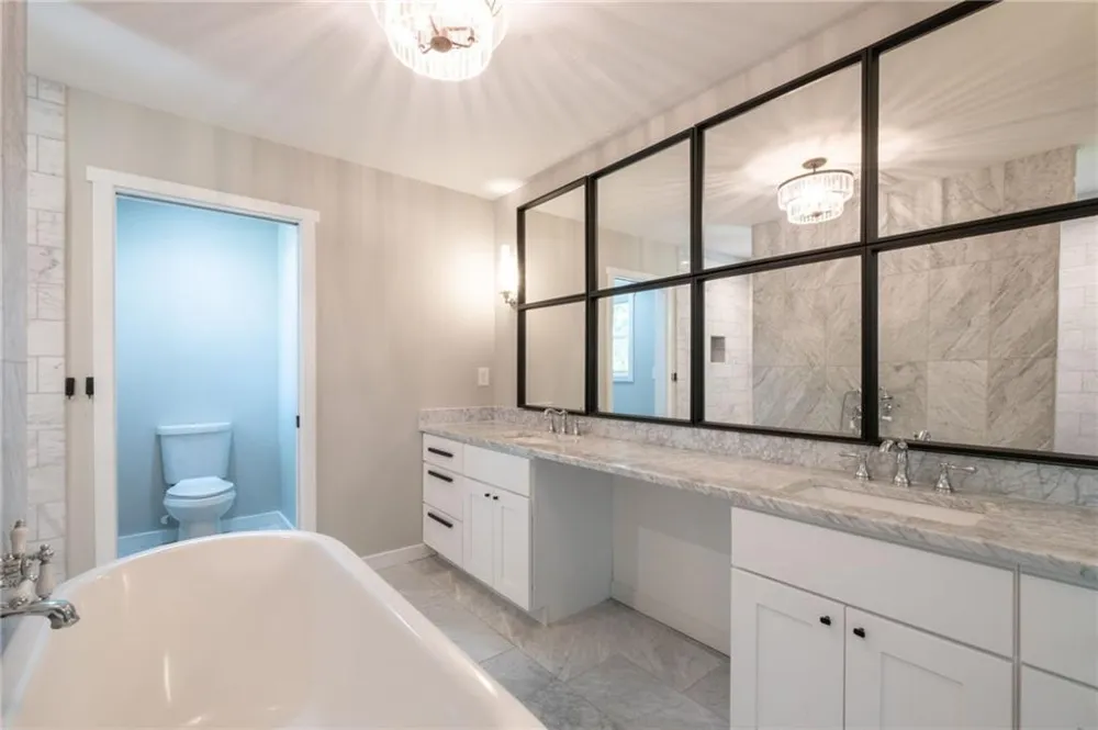 2260 Wallace Drive Chamblee, GA 30341