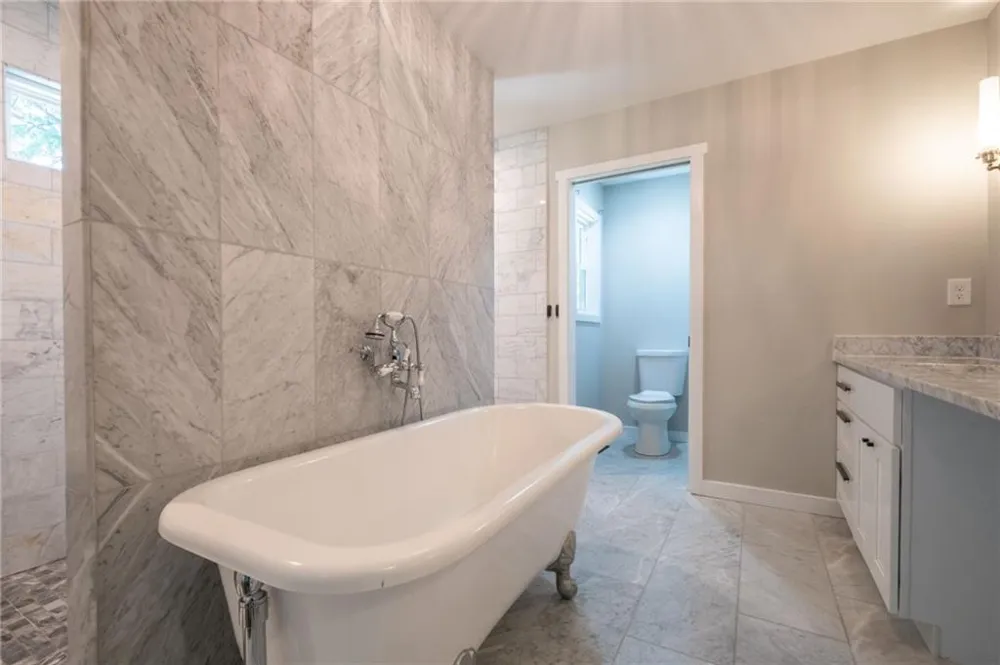 2260 Wallace Drive Chamblee, GA 30341