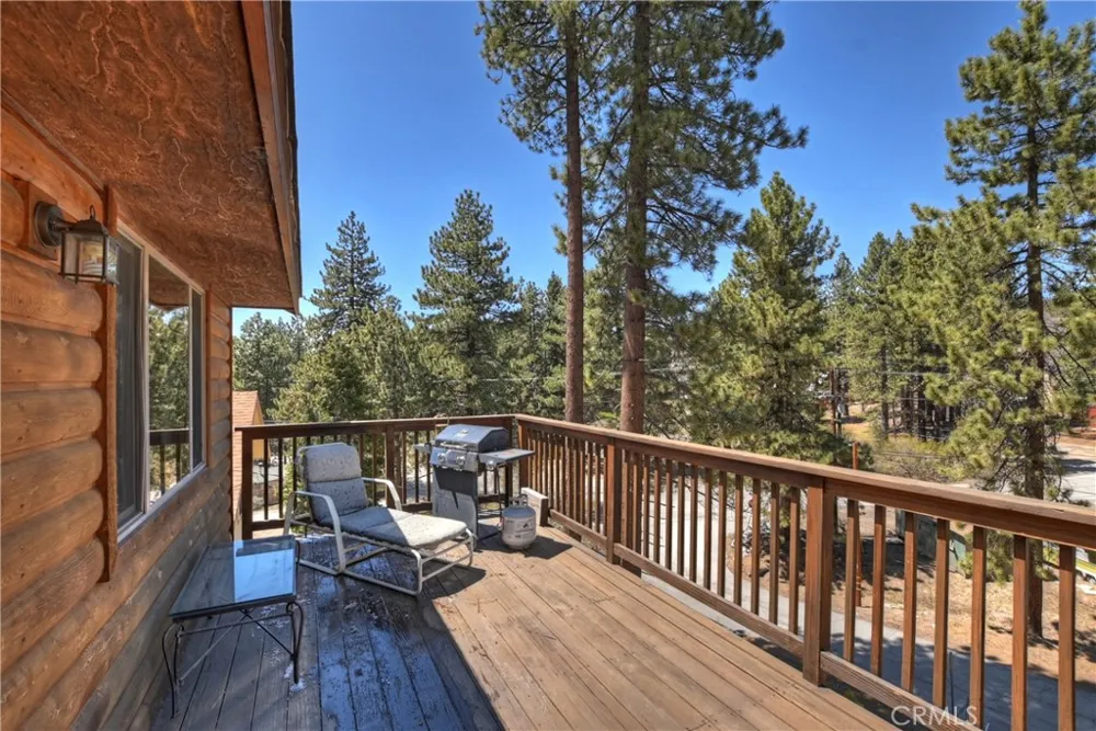 33653 Green Valley Lane Green Valley Lake, CA 92341