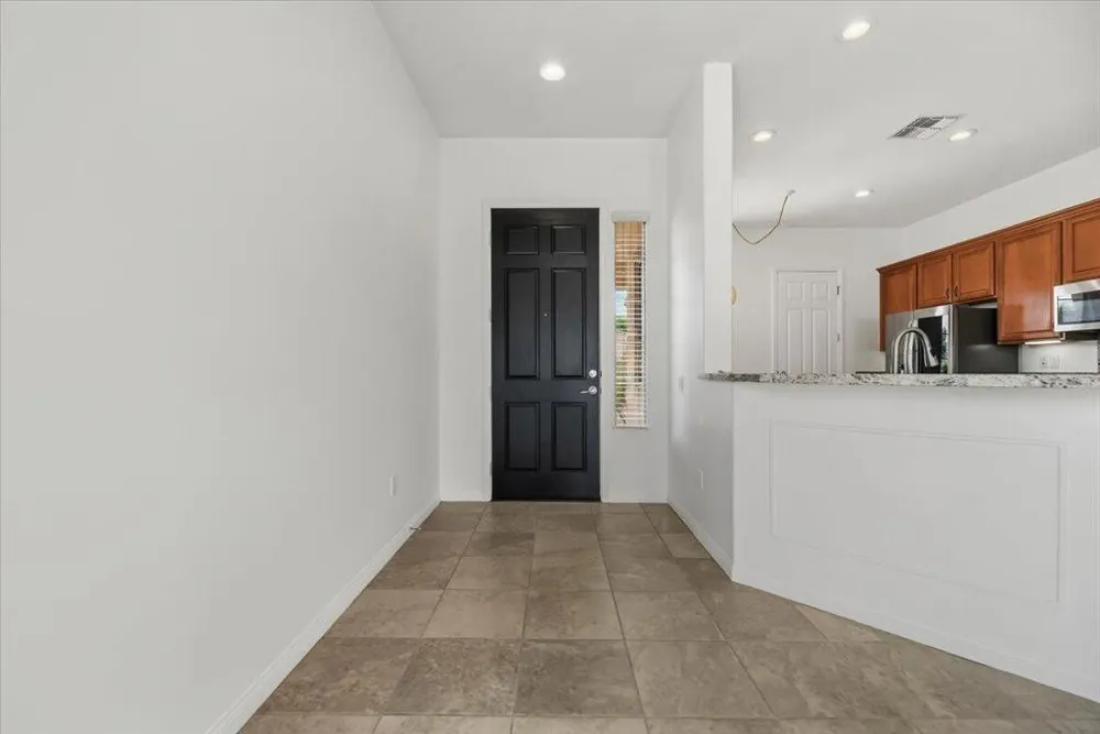 81916 Avenida Del Toro Indio, CA 92203