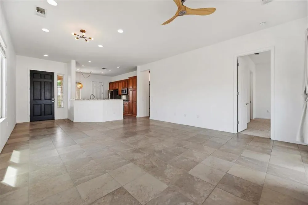 81916 Avenida Del Toro Indio, CA 92203