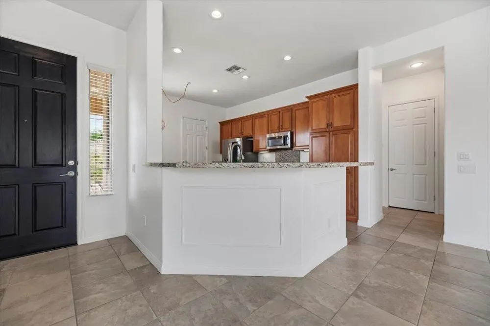 81916 Avenida Del Toro Indio, CA 92203