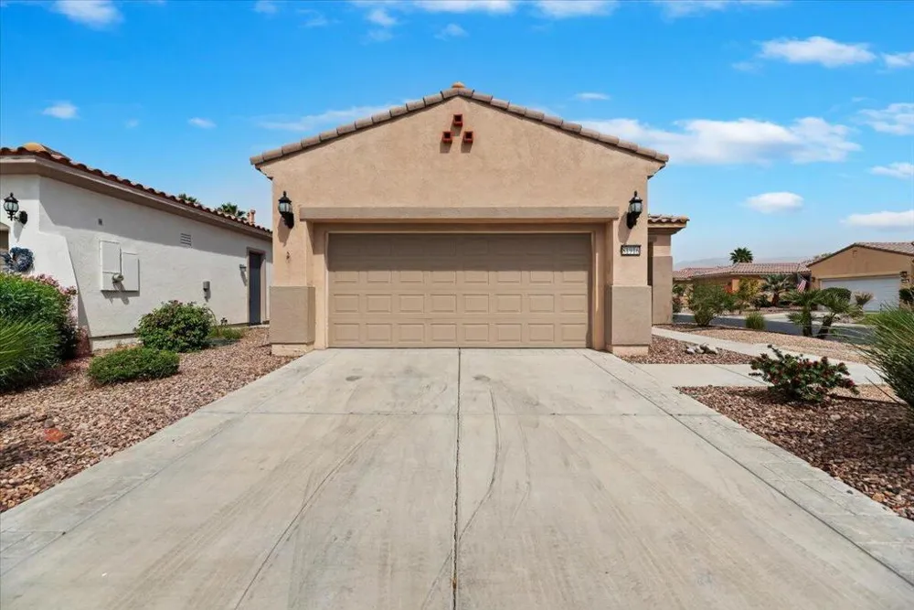 81916 Avenida Del Toro Indio, CA 92203