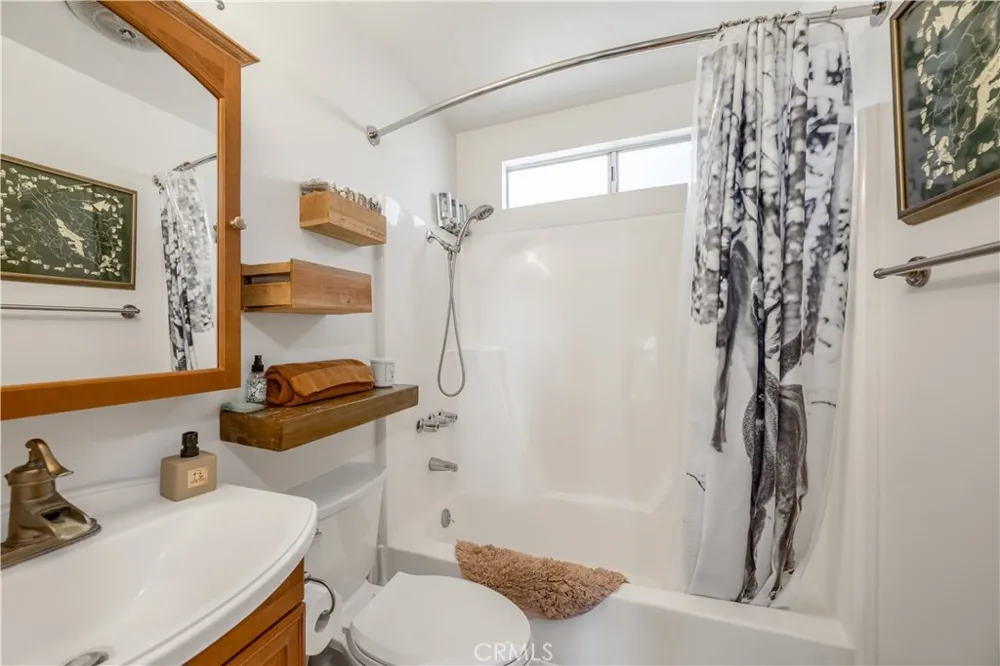 39563 Raccoon Drive Fawnskin, CA 92333