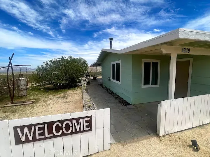 4319 Dusty Mile Road Landers, CA 92285