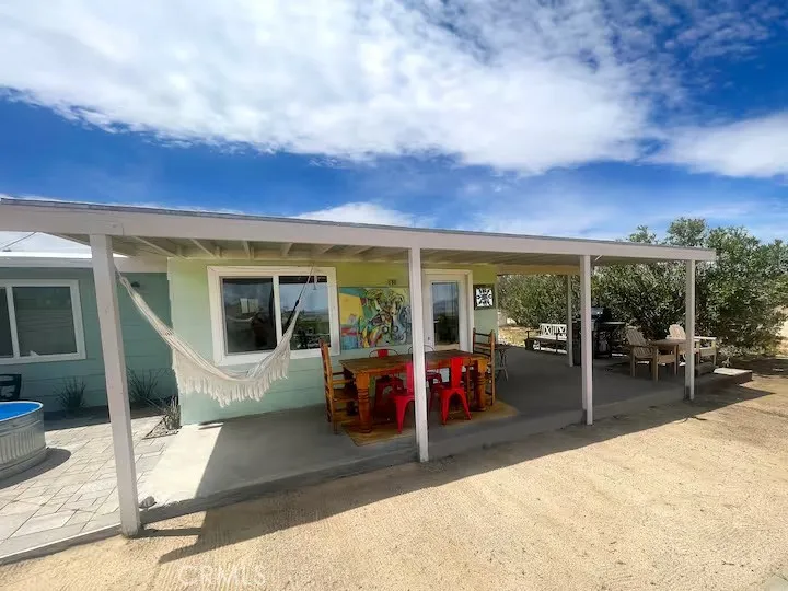 4319 Dusty Mile Road Landers, CA 92285