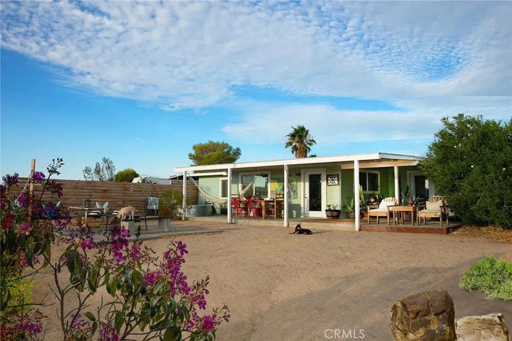 4319 Dusty Mile Road Landers, CA 92285