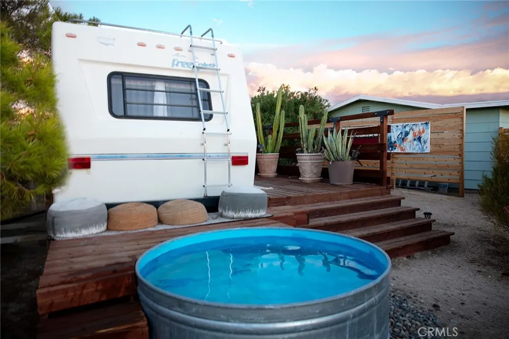 4319 Dusty Mile Road Landers, CA 92285
