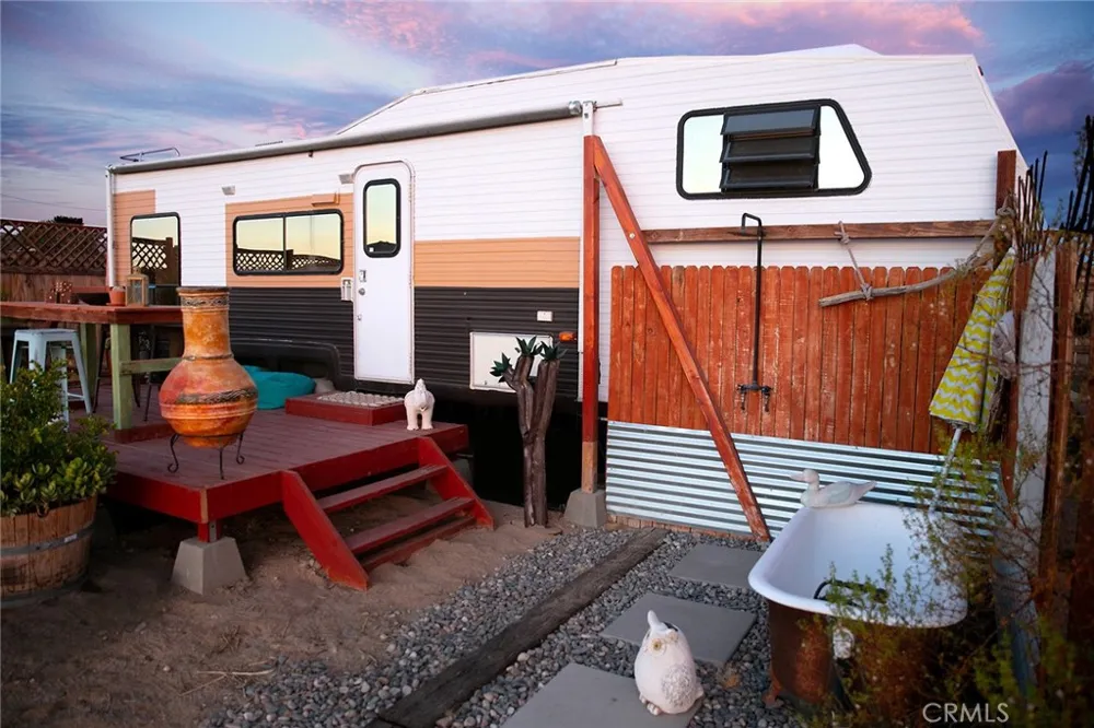 4319 Dusty Mile Road Landers, CA 92285