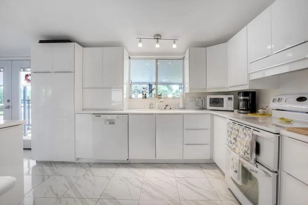 18218 Paradise Mountain Rd Spc 16 #Lot 16 Valley Center, CA 92082
