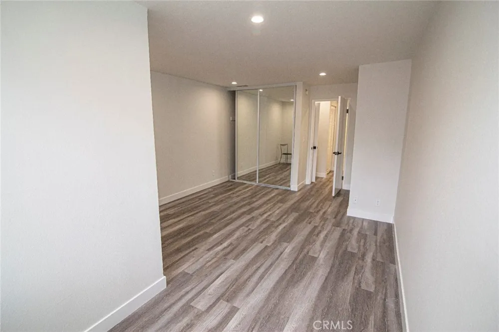 6275 Canoga Avenue #73 Woodland Hills, CA 91367