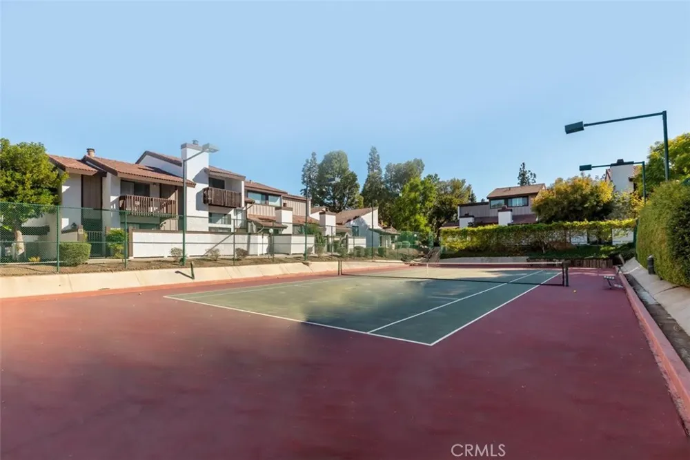 6275 Canoga Avenue #73 Woodland Hills, CA 91367
