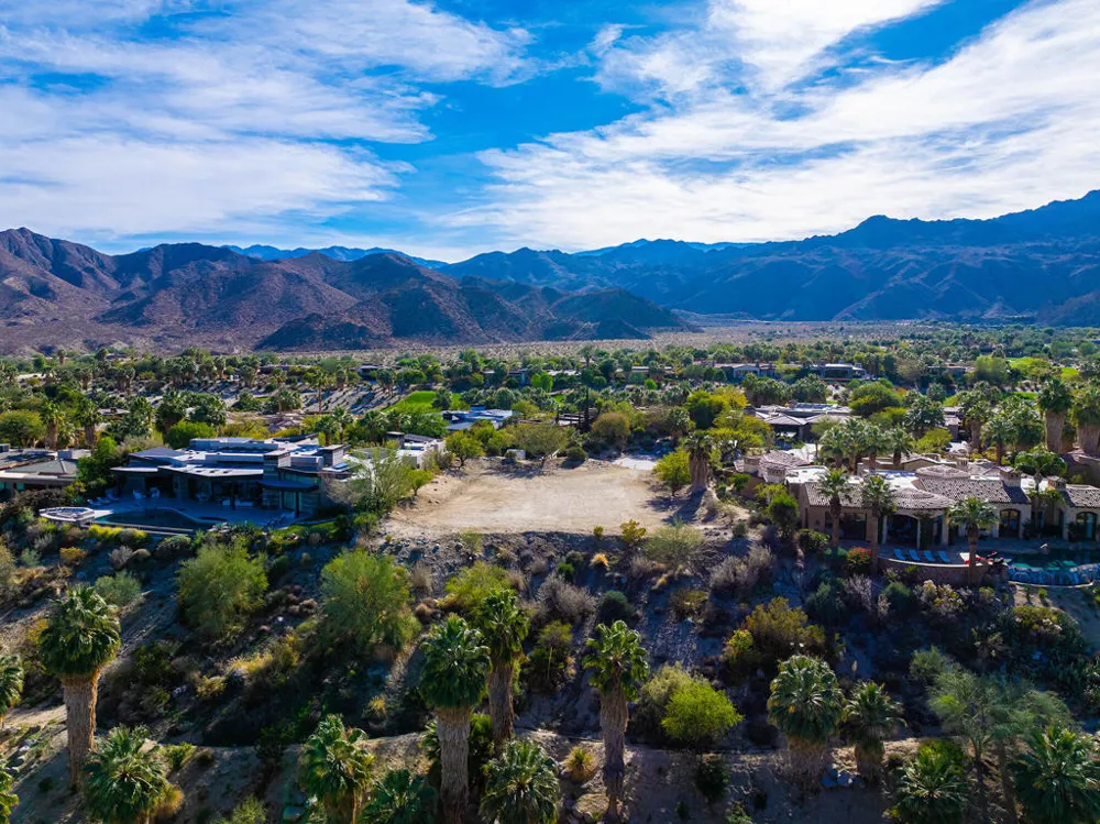 206 Palm Ridge Palm Desert, CA 92260