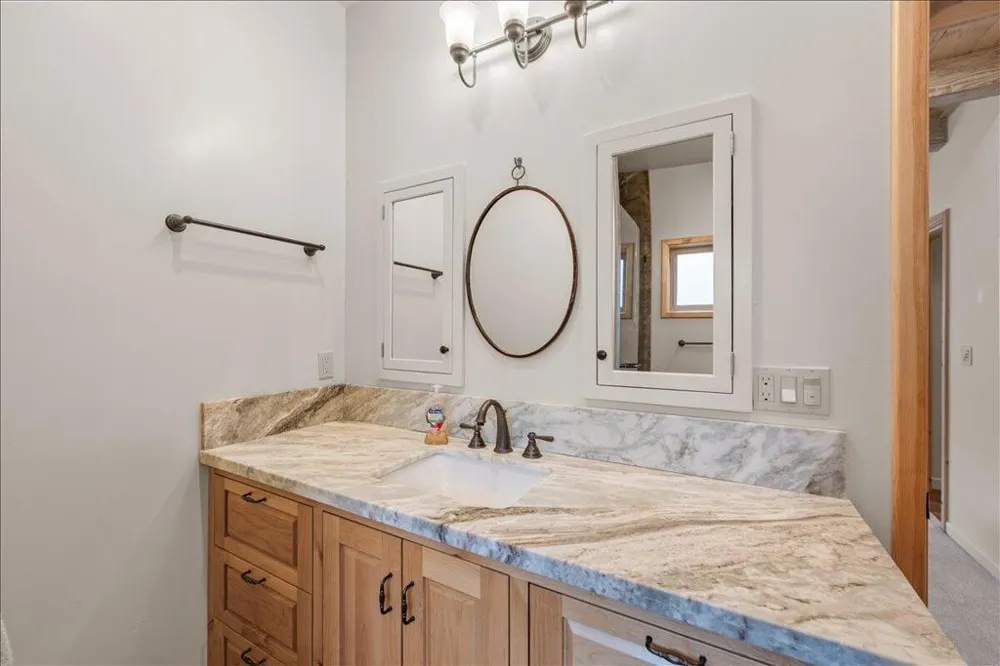 39517 Cline Miller Place Fawnskin, CA 92333