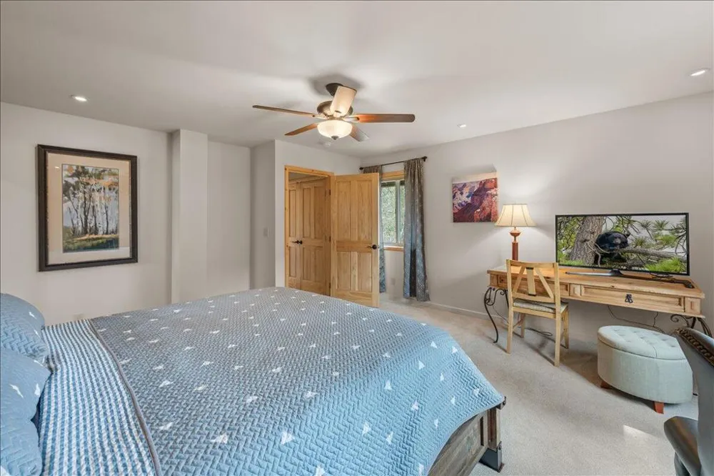 39517 Cline Miller Place Fawnskin, CA 92333