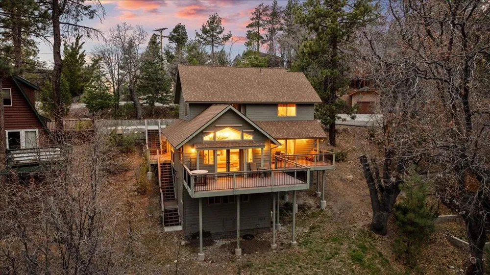 39517 Cline Miller Place Fawnskin, CA 92333