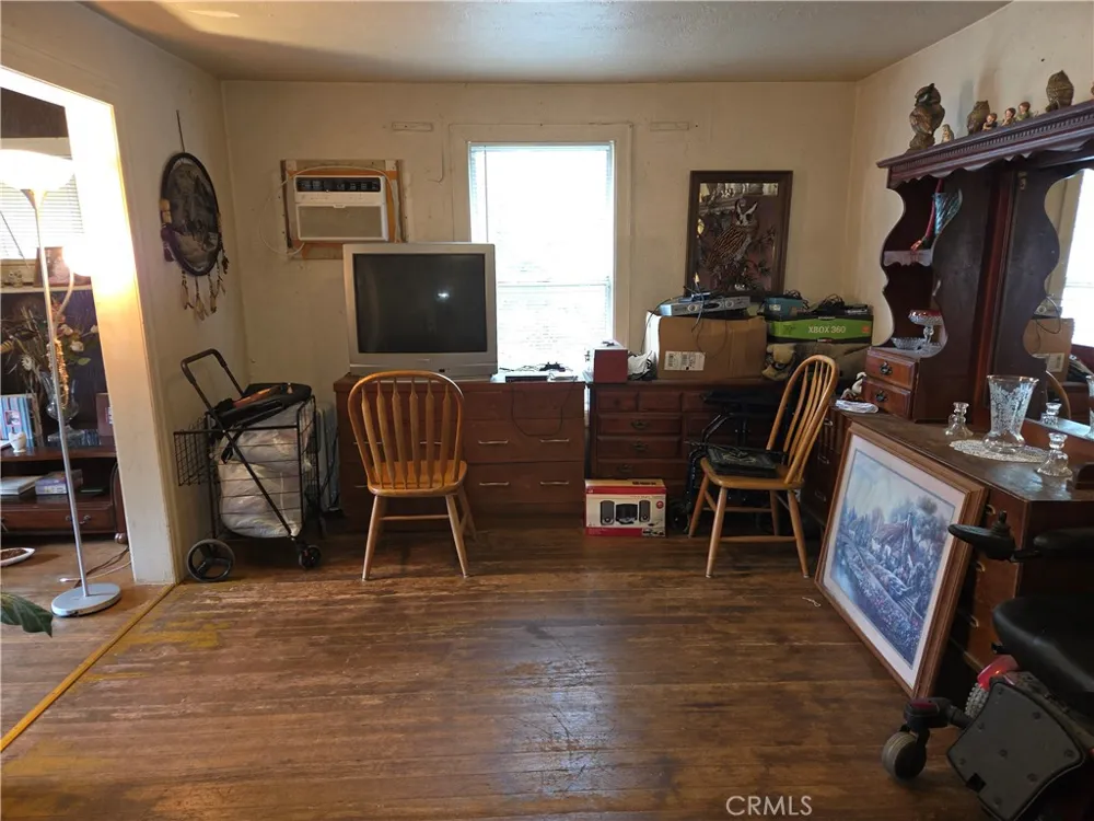 300 Chestnut Red Bluff, CA 96080
