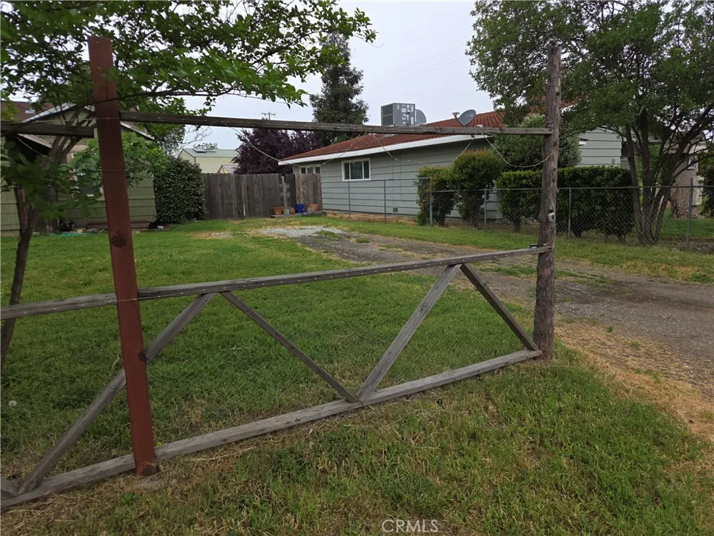 300 Chestnut Red Bluff, CA 96080
