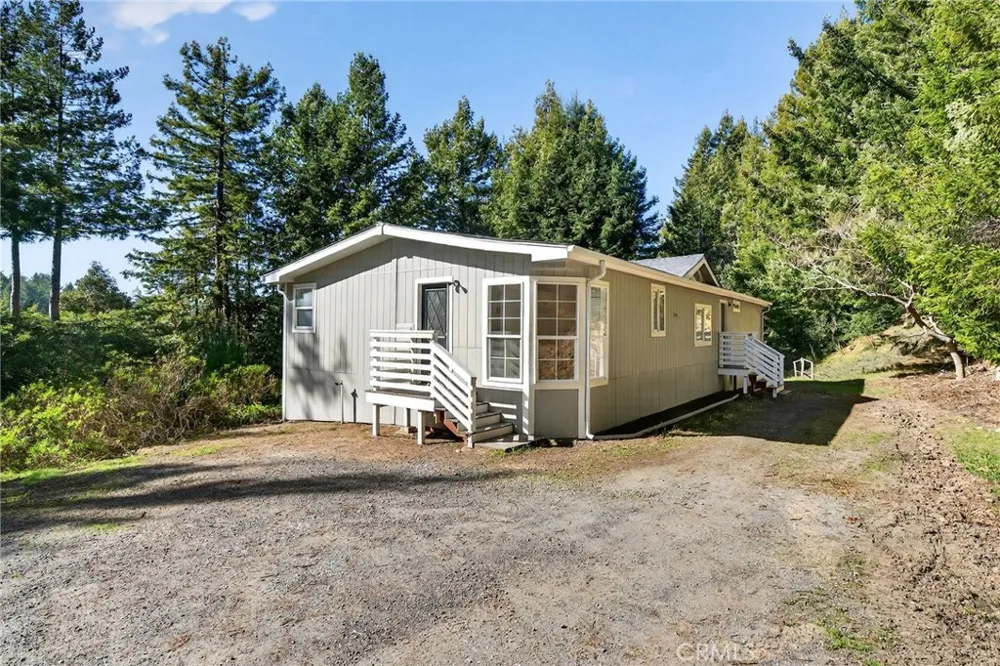 40421 Mountain View Road Manchester, CA 95459