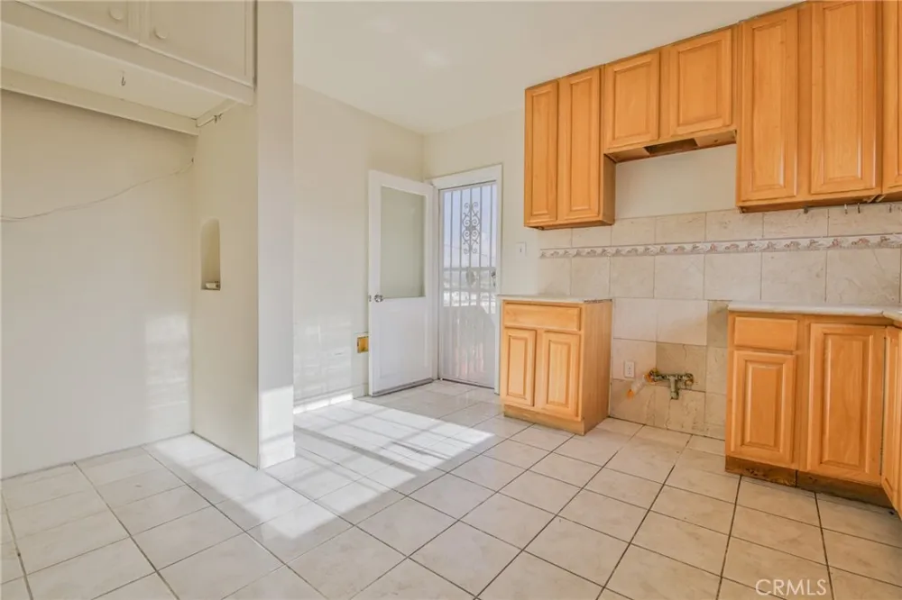 1504 Attridge Avenue Los Angeles, CA 90063