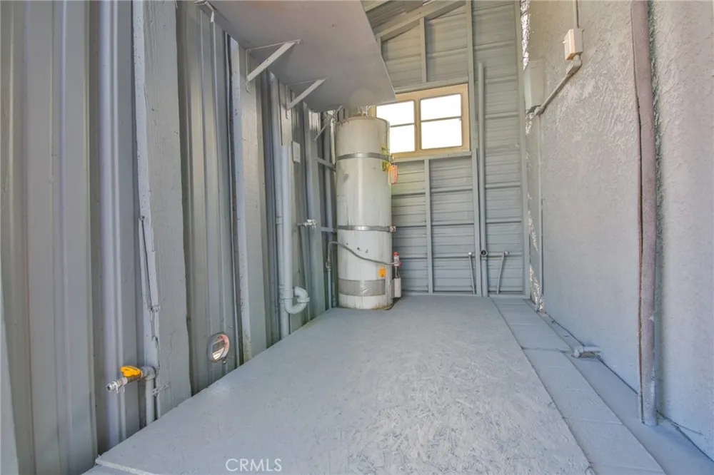 1504 Attridge Avenue Los Angeles, CA 90063
