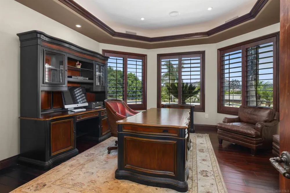 2882 Conestoga Circle Alpine, CA 91901