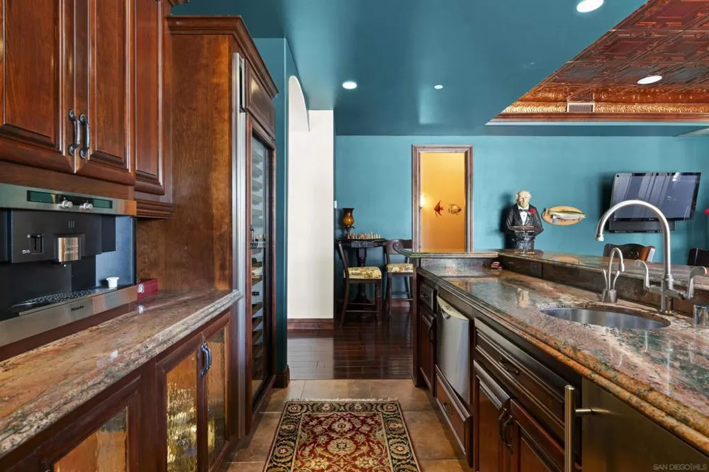 2882 Conestoga Circle Alpine, CA 91901